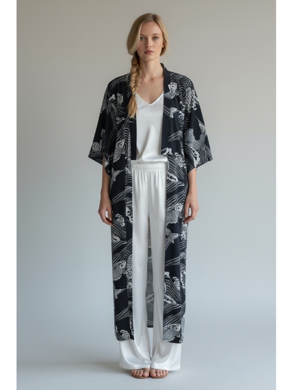 Smithsonian Japanese Koi Fish Long Kimono Yukata Robe Navy Blue White Medium